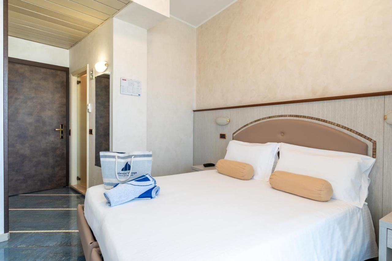Hotel Gambrinus - Valentini Family Village Bellaria-Igea Marina Exterior photo