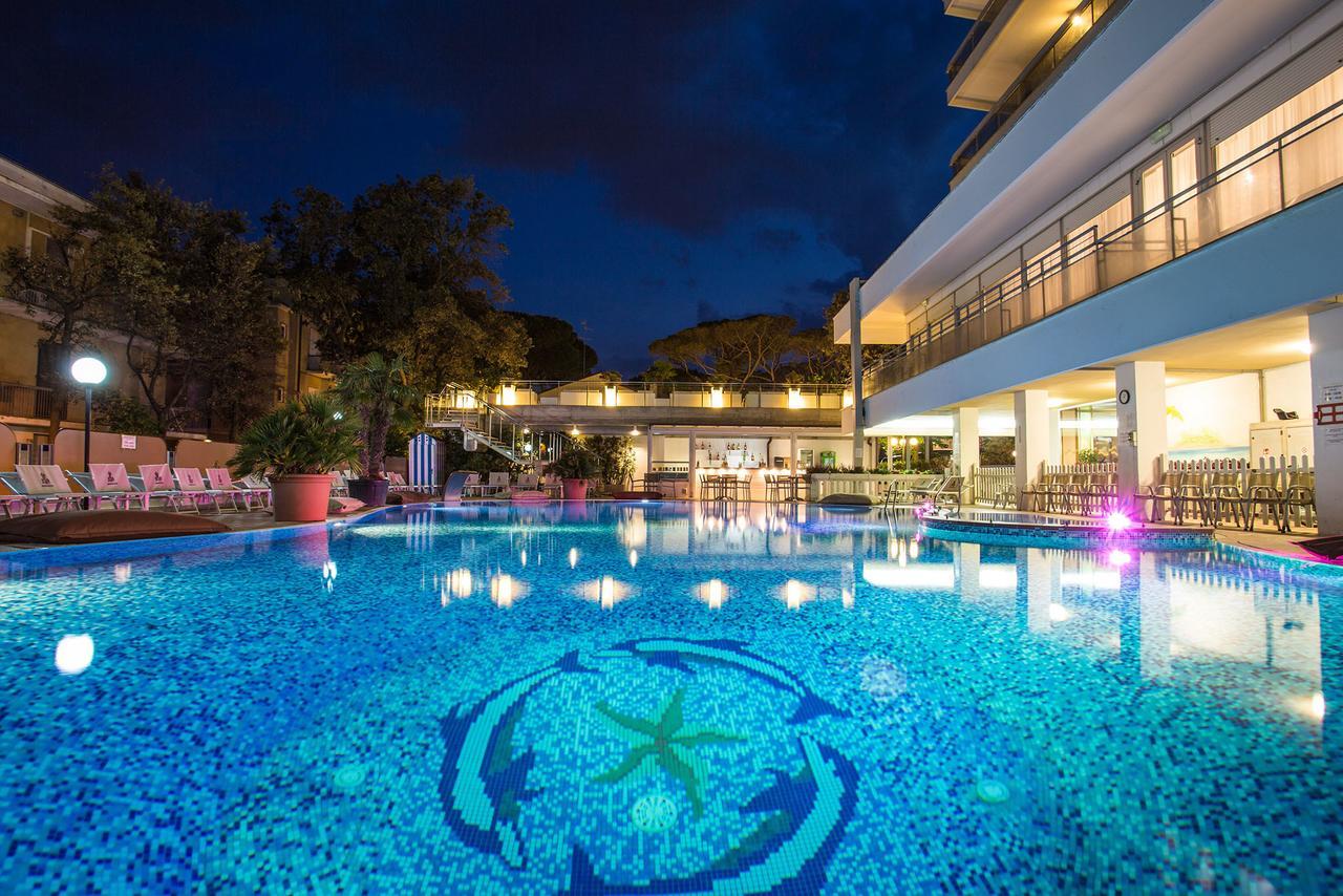 Hotel Gambrinus - Valentini Family Village Bellaria-Igea Marina Exterior photo